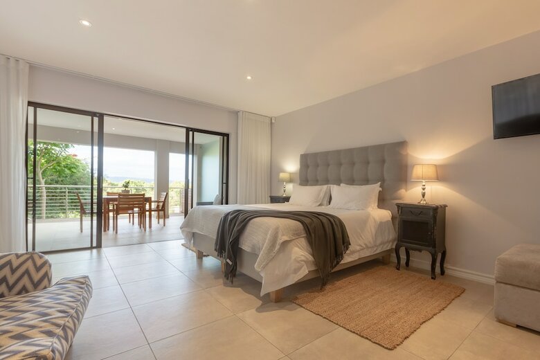 Sunrise Bay Self-catering Accommodation