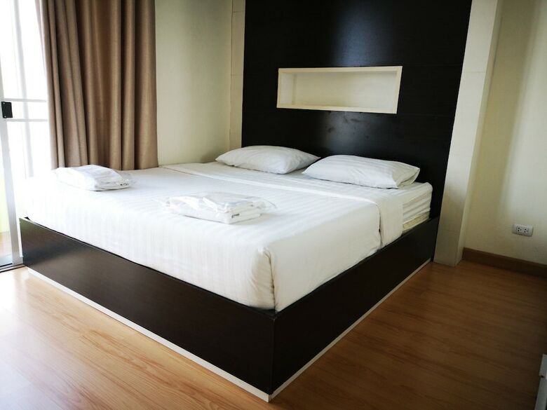 Apartamentos Carpediem Hotel
