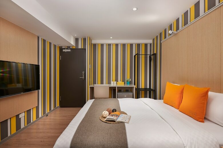 Click Hotel - Taipei Main Station Branch