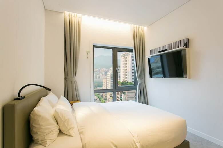 H Avenue Hotel Idae Shinchon