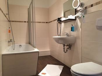 Home Hotel