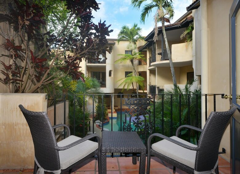Seascape Apartments At Villa San Michele