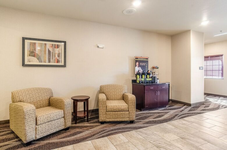 Cobblestone Hotel & Suites - Gering/scottsbluff