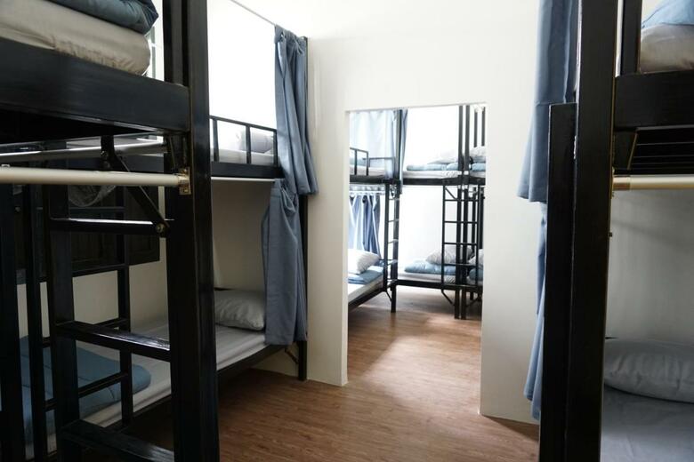 Hostal Krit Hostel