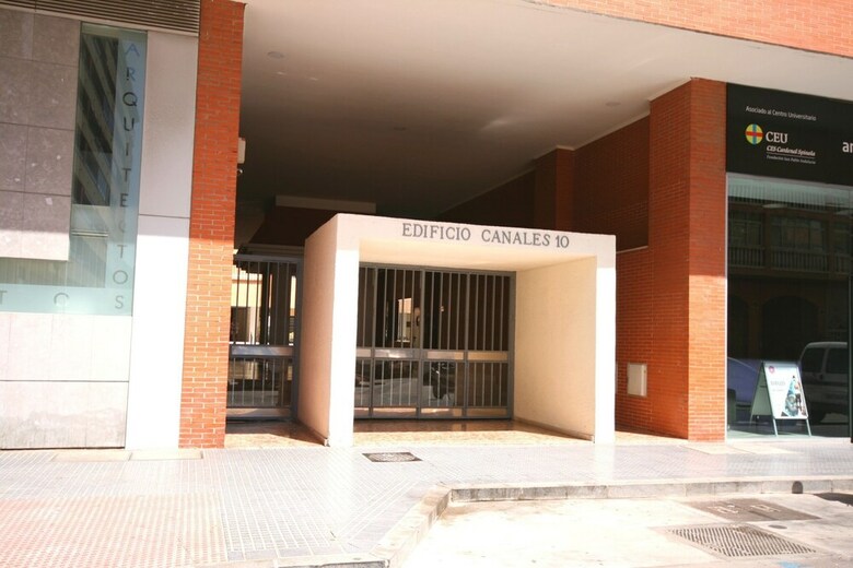 Apartamentos Canales