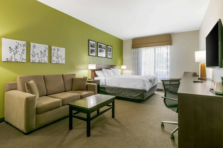 Hotel Sleep Inn & Suites