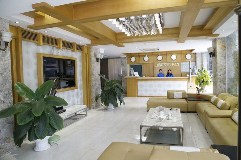 Nam Phong Hotel