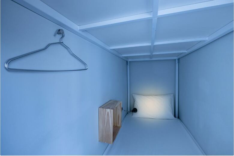 Hostal Liveitup Central By D Varee