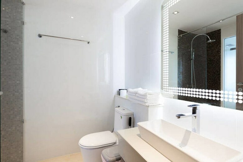 Apartamentos Nam Talay Jomtien Beach