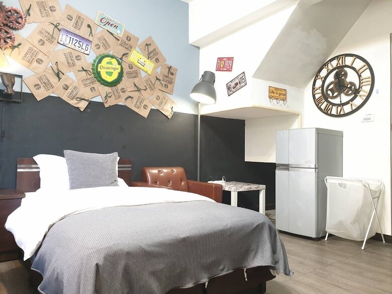 Hotel Meow Meow Hostel