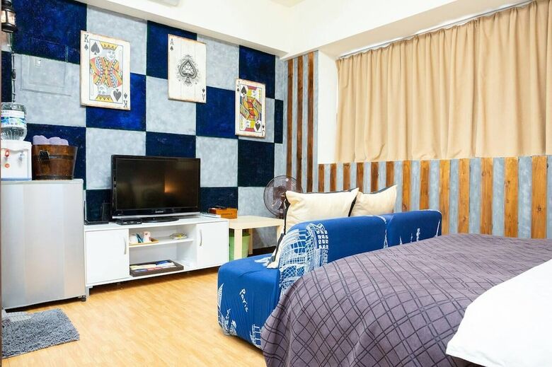 Hotel Meow Meow Hostel
