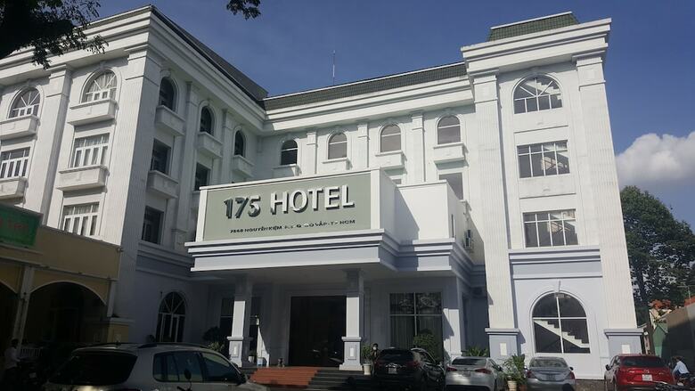 Hotel 175