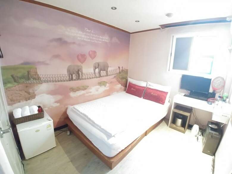 Hotel A Motel