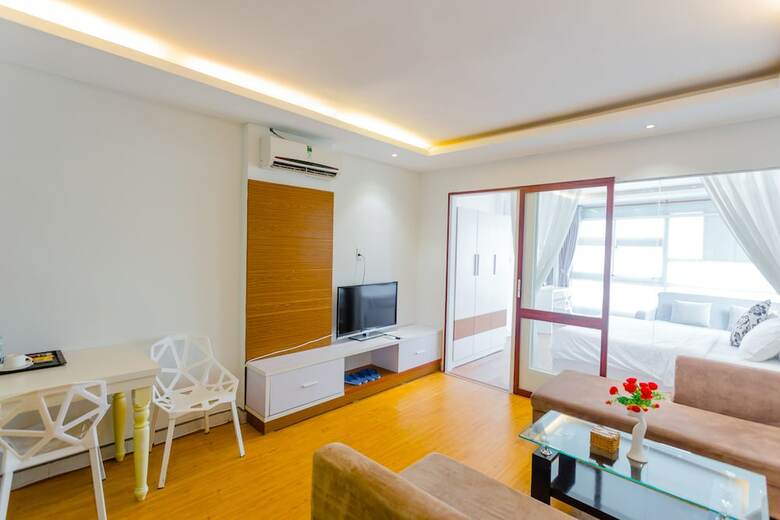 Aparthotel Homestay The Void