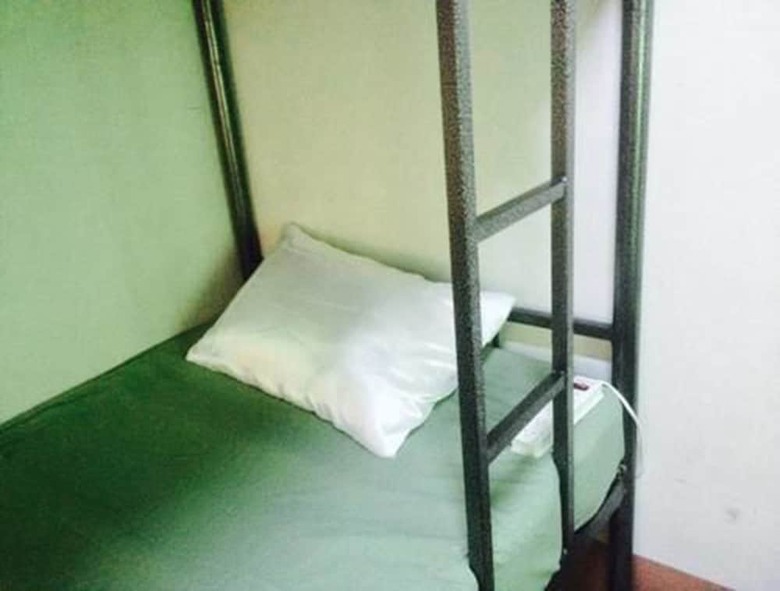 Hostal Lux Pillow Hostel