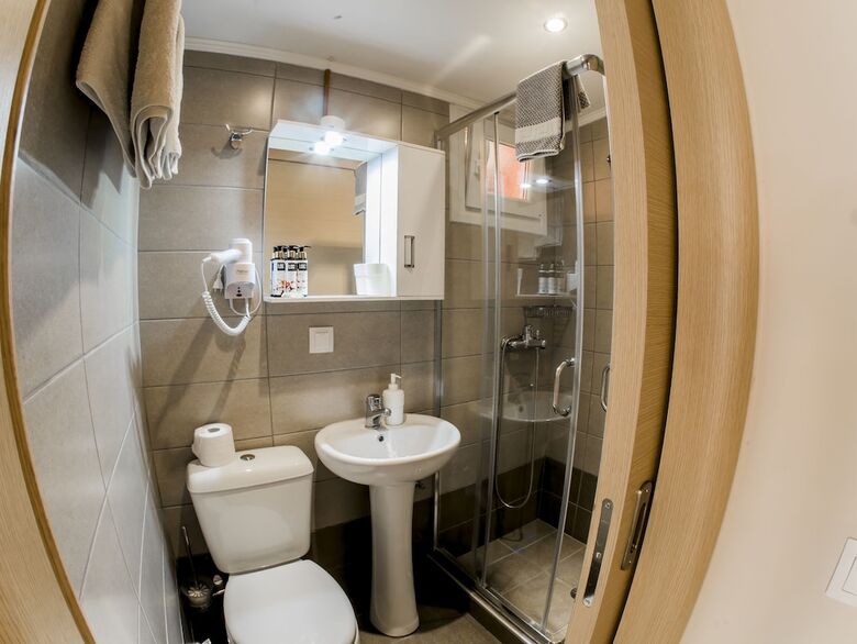 Apartamentos Loc Hospitality