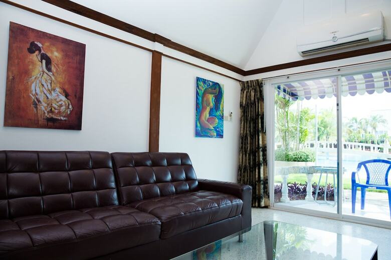 Castle Howchow Beach Resort Hotel