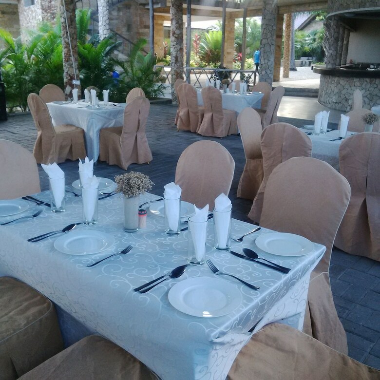 Hotel Serene Beach Resort