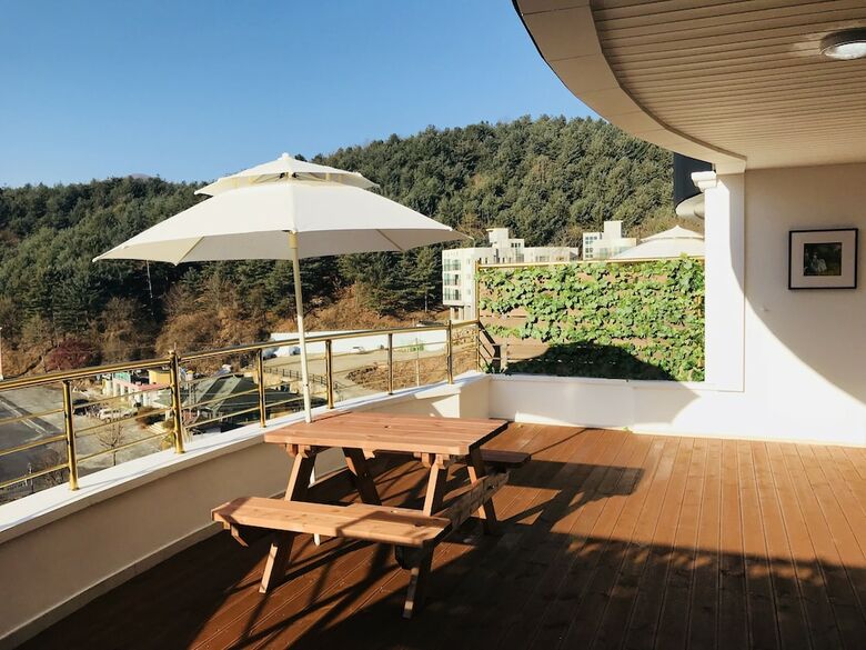Ekonomy Hotel Gapyeong