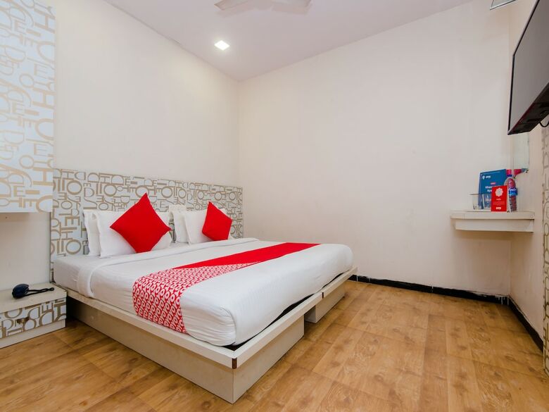 Hotel Oyo 3769 Blue Pearl Residency