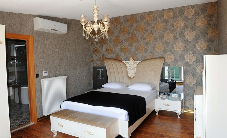 Neba Royal Hotel