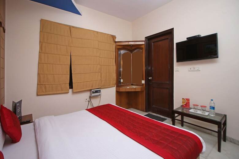 Oyo 8336 Hotel De Gold