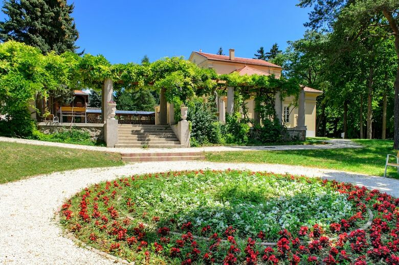 Hotel Klebelsberg Kast�ly