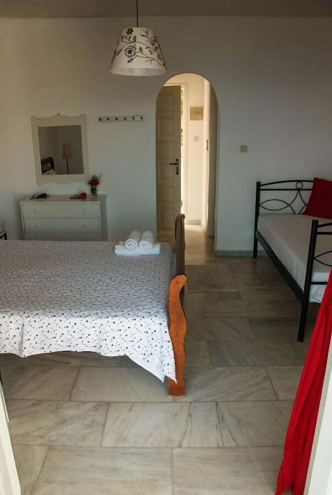 Hotel Angela Studios Paxos