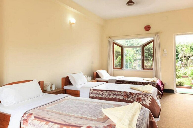 Hotel Placid Valley Logde