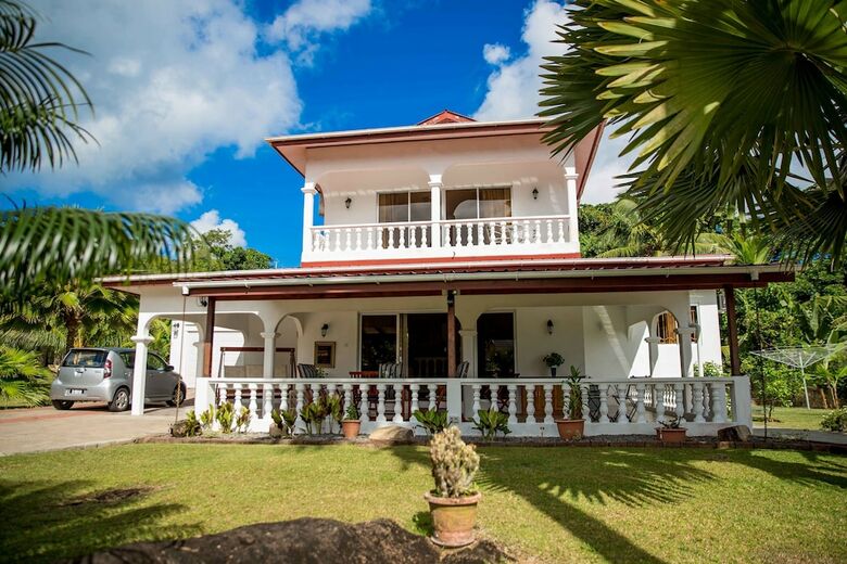 Hotel The Orchard Self-catering Villa