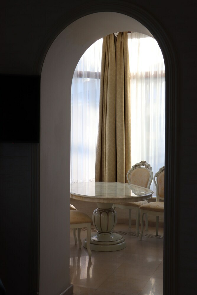 Hotel Excelsior