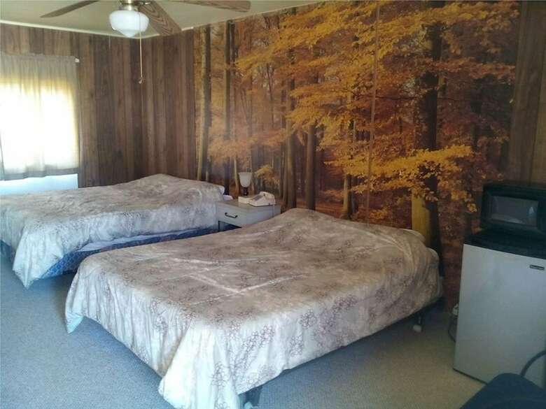 Mountaineer Motel