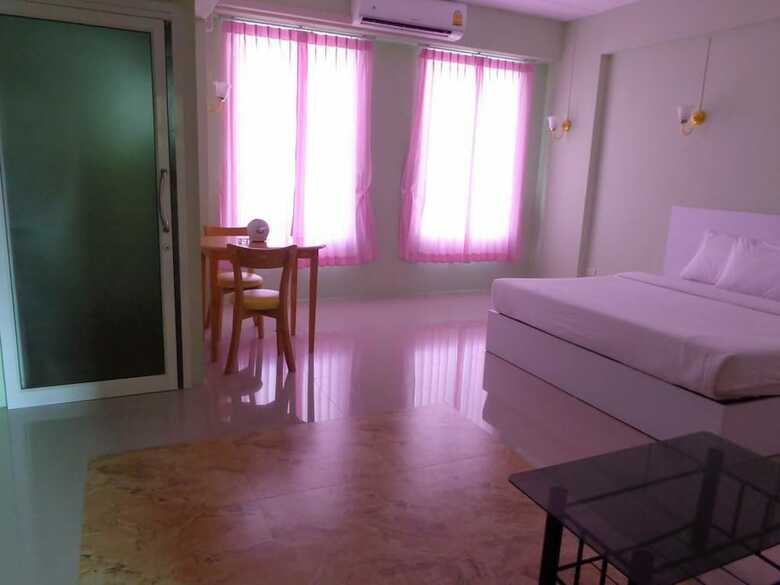 Siam Apple Hotel And Resort