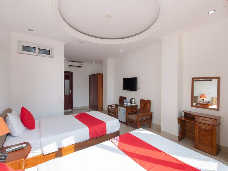Oyo 387 Bach Duong Hotel