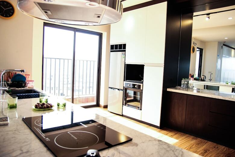 Maxshare Hotels & Serviced Apartments