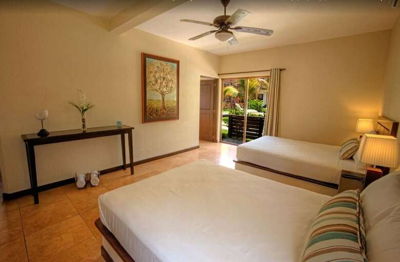 Hotel Boca Olas Resort Villas