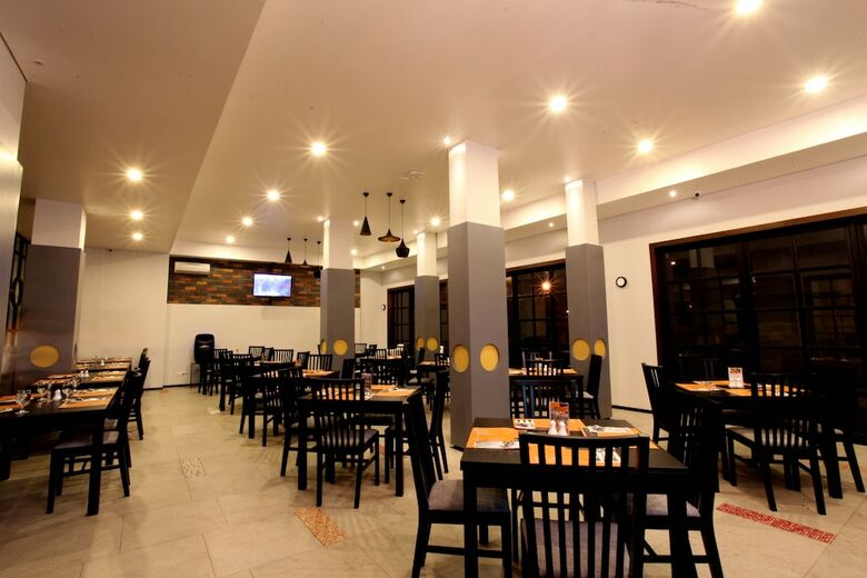 Helios Hotel & Convention