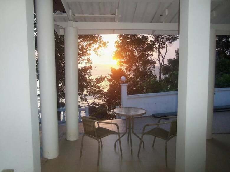 Hotel Kohjum Sea Beach Resort