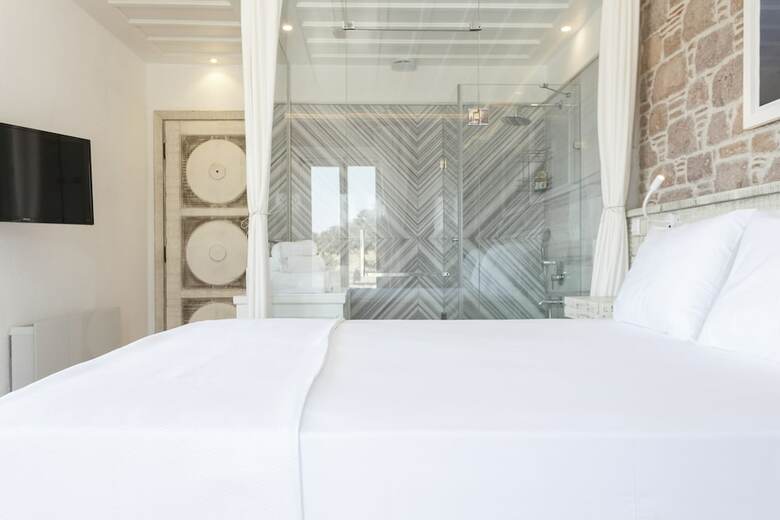 Hotel Cunda Pur Beyaz Otel