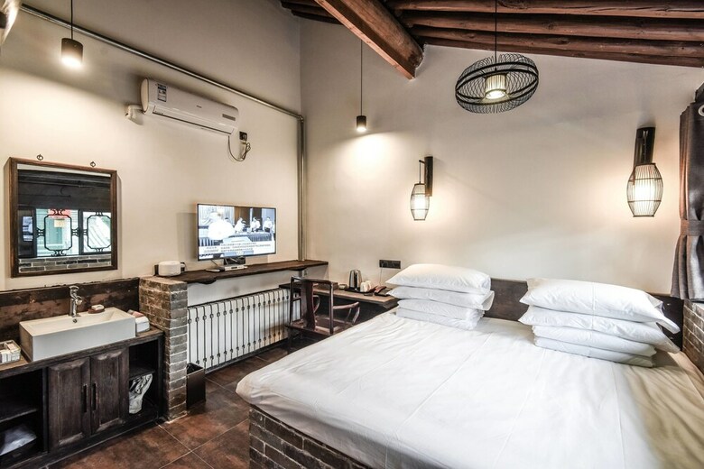 Elsewhere-leifu Hotel
