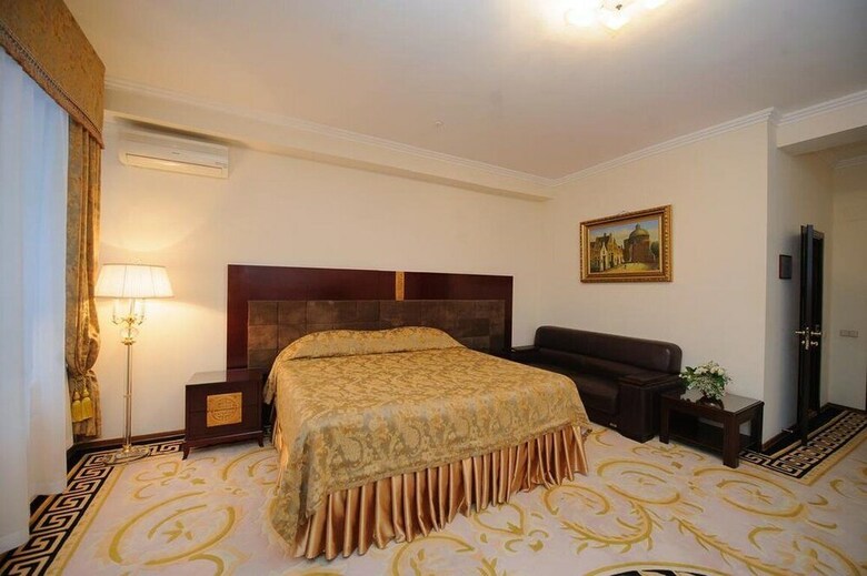 Club Royal Park Hotel