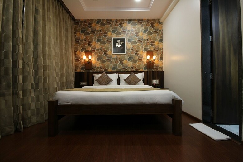 Hotel Majestique Pune