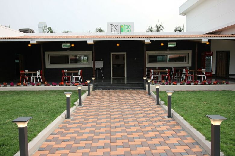Hotel Majestique Pune