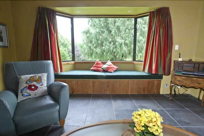 Highgate Bed And Breakfast & Garden