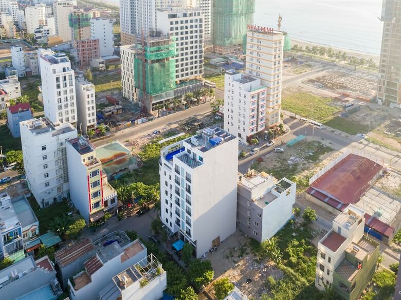Raon Danang Beach Hotel