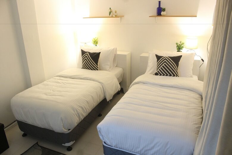 Hotel The White Bed And Breakfast Bacolod