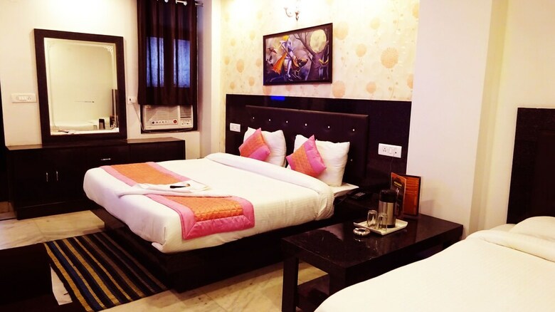 Hotel Noida International