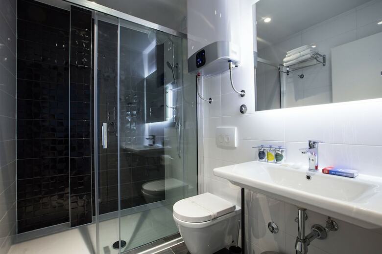 Apartamentos B Gold Luxury Rooms