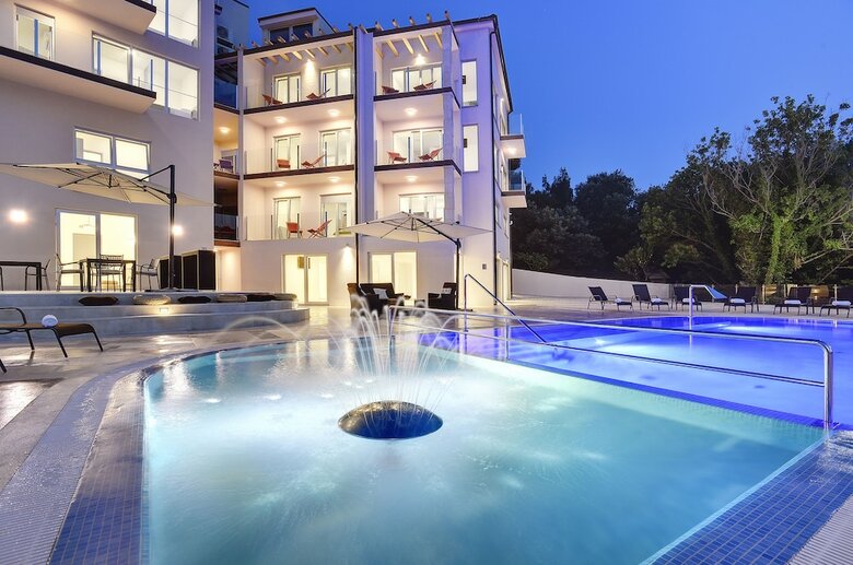 Hotel Premantura Resort