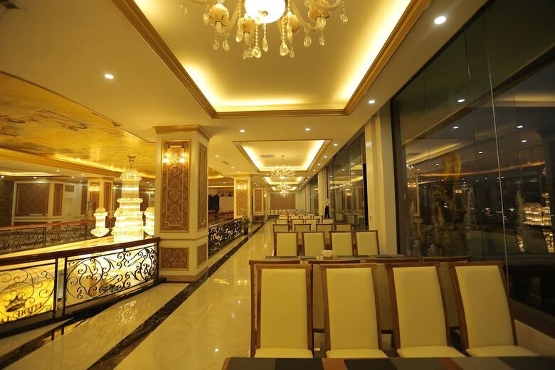 Lao Cai Royal Hotel